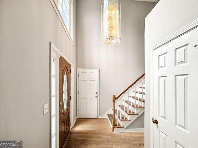 Photo - 2092 Drogheda Ln