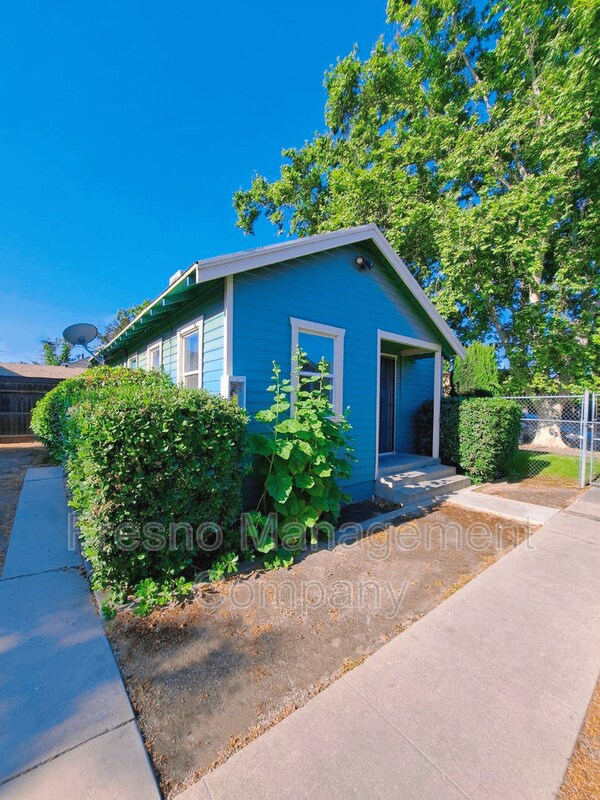Photo - 436 N Effie St. Rental