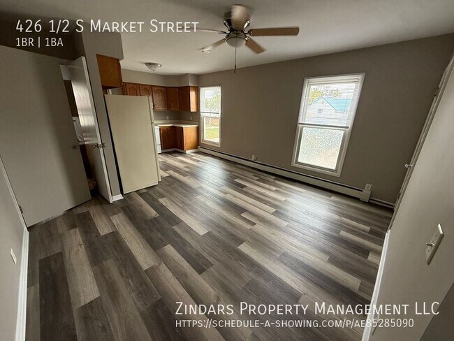 Photo - 426 1/2 S Market Street-