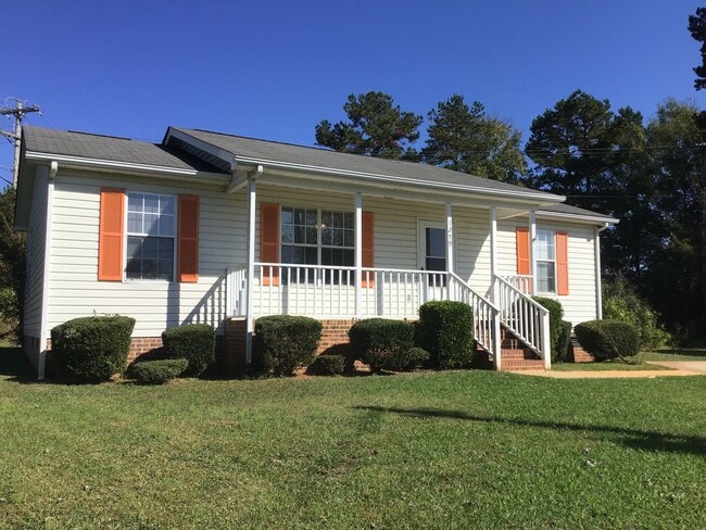 Photo - 3 Bedroom in Glenn Eagle Subdivision!