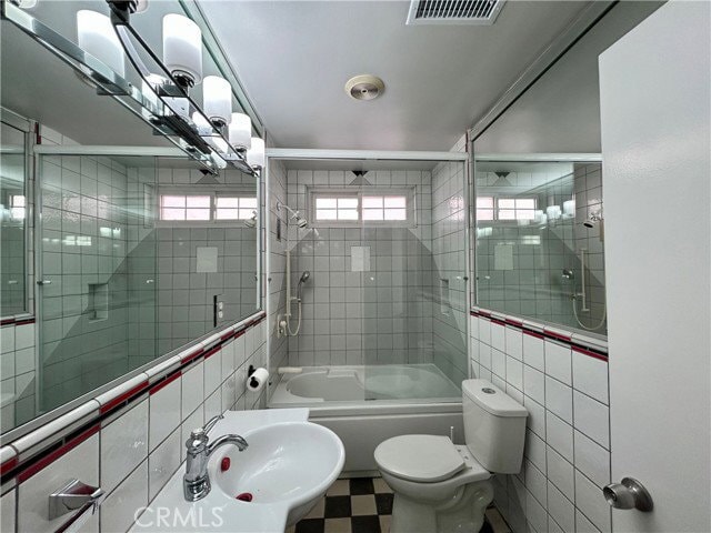 Building Photo - 3132 Estado St