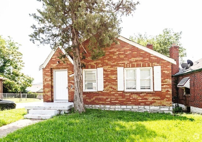 Building Photo - Amazing 3 Bed 1 Bath Home