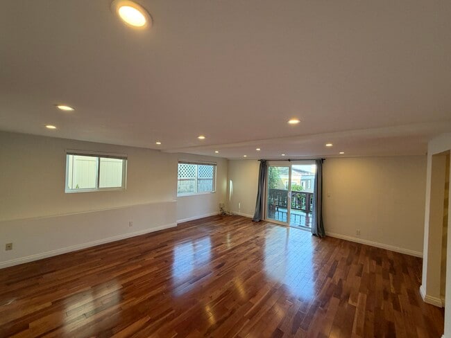 Photo - 511 S Gertruda Ave Unit Studio