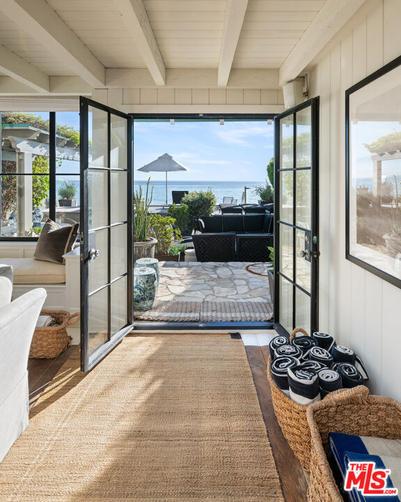 Photo - 23618 Malibu Colony Rd