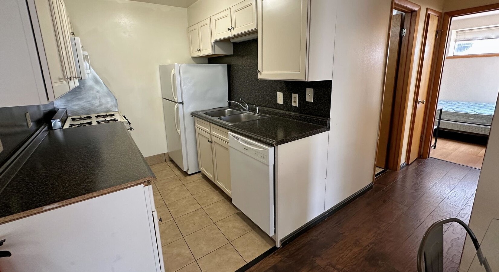 Photo - 211 Linden Ave Unit 13