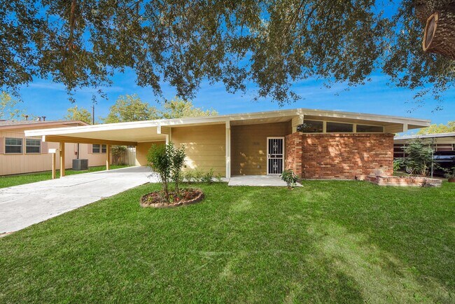 Photo - 5326 Heatherbrook Dr