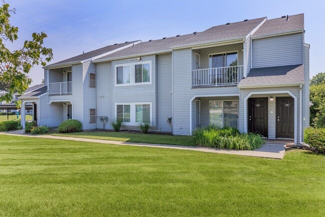 Oaks at Hampton Apartments