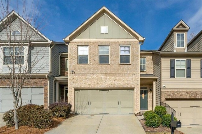 2462 Whiteoak Run
