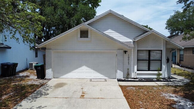 Building Photo - 10027 Creekwater Blvd Rental