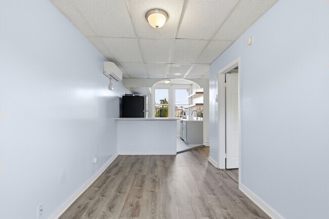 Photo - 3221 The Alameda