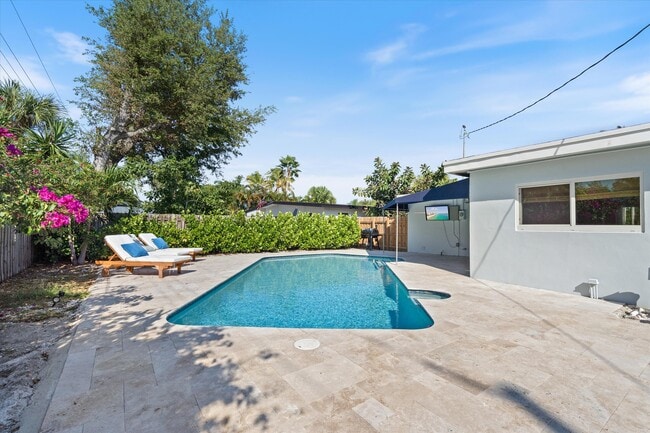 Photo - 4921 NE 23rd Ave