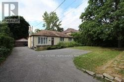 Photo - 460 Cummer Ave