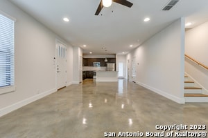 Photo - 200 Melrose Pl