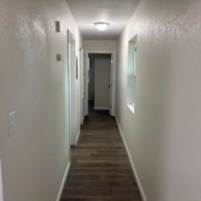 Photo - Beautiful newly remodeled 1/1 apartment!