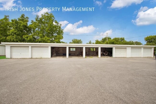 Photo - 880 Millersport Hwy Unit Apt. 3