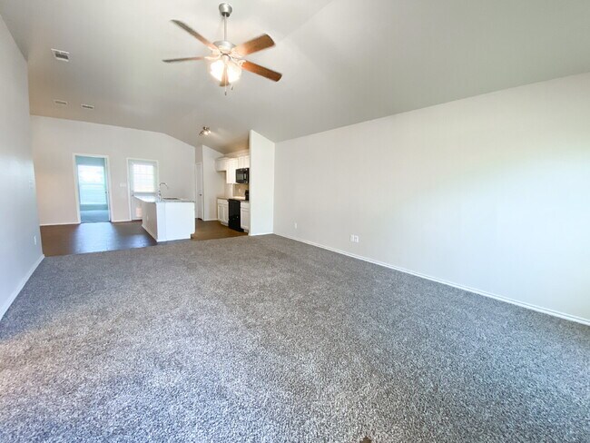 Photo - 3/2/2 Home in Windstone!