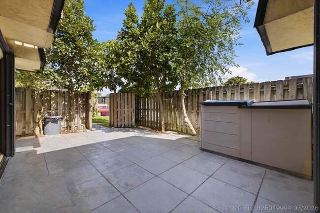 Photo - 105 Woodland Rd