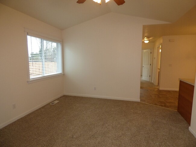 Photo - 3536-3538 Fisher Ct NE Salem, OR 97305 Unit 3538
