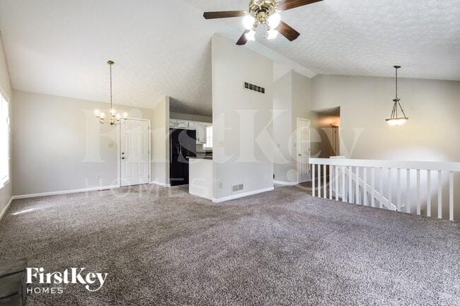 Photo - 4112 Springridge Trce SW