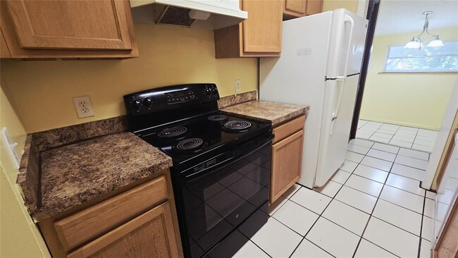 Photo - 1715 Bentley Blvd