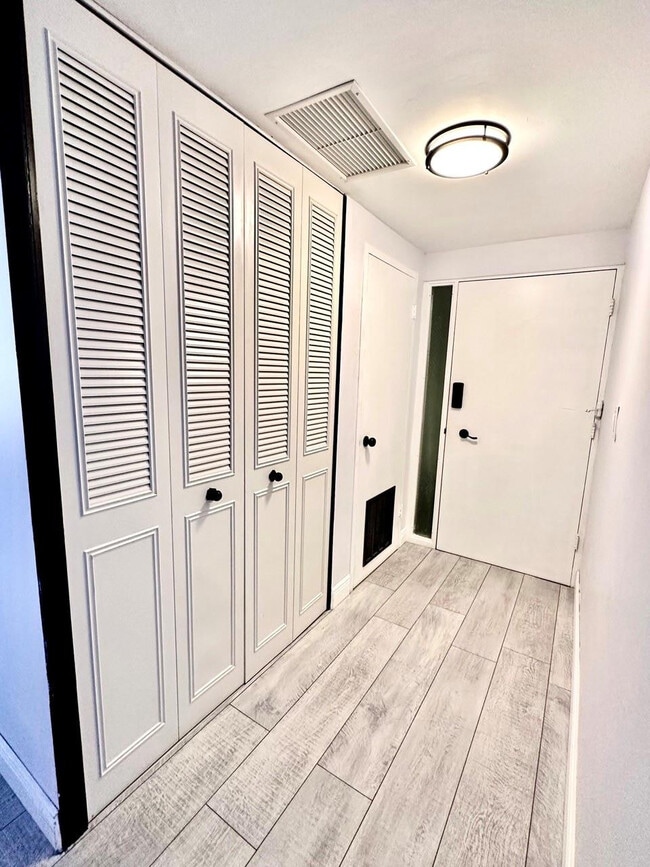 Photo - 3111 N Ocean Dr Unit 510