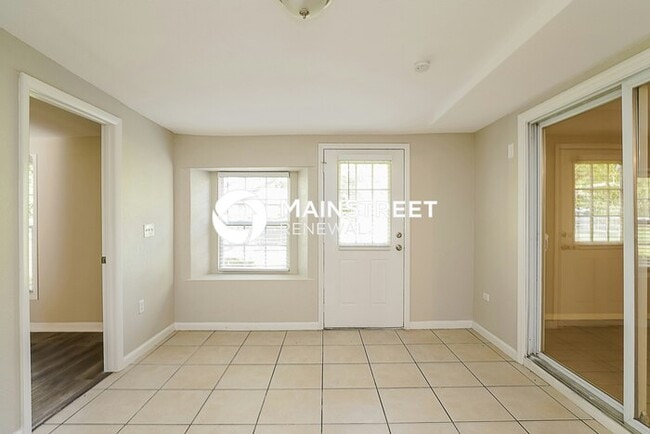 Photo - 4 Bedroom Pet-Friendly Home in St. Cloud, FL with Main Street Renewal