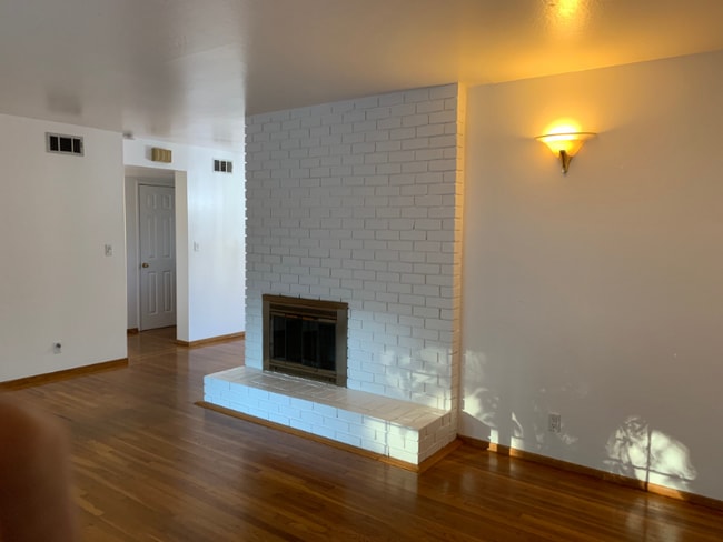 Photo - 315 N Abbott Ave