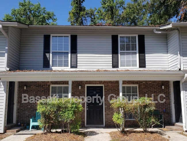Building Photo - 2494 Etiwan Ave Rental