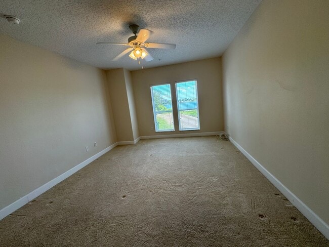 Photo - CONDO LOCATE IN GATED COMMUNITY  IN DR. PH...