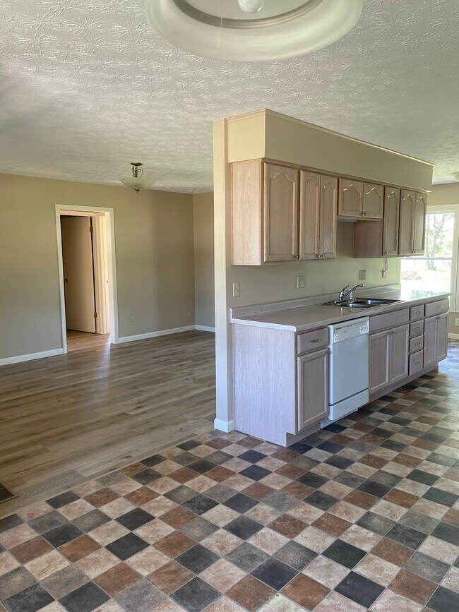 4410 W Old State Road 28 Rental For Rent in Frankfort, IN