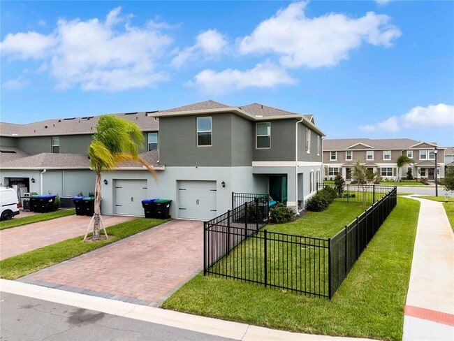 Building Photo - 13157 Bounty Ave