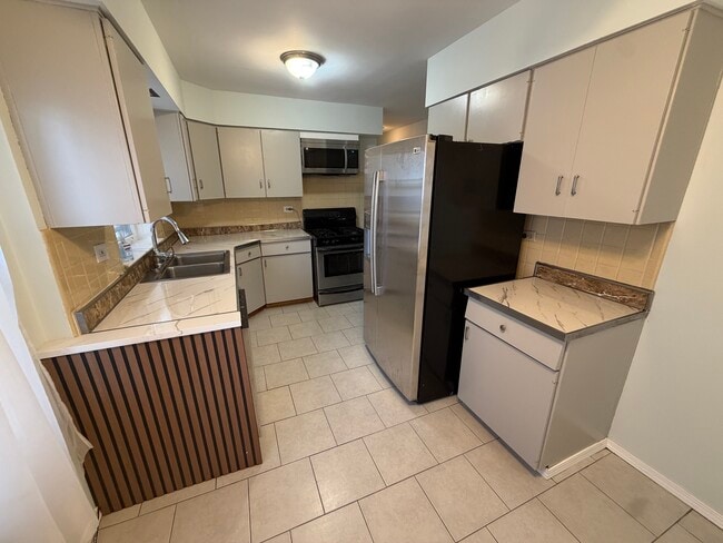 Photo - 6158 N Hoyne Ave Unit 1