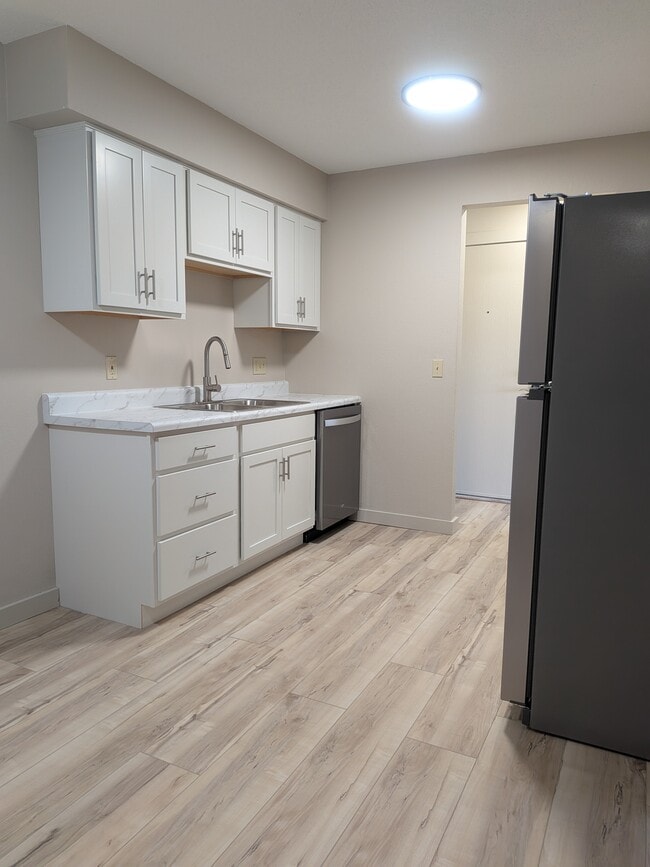 Stainless Steel Dishwasher - Ridgewood of Perrysburg