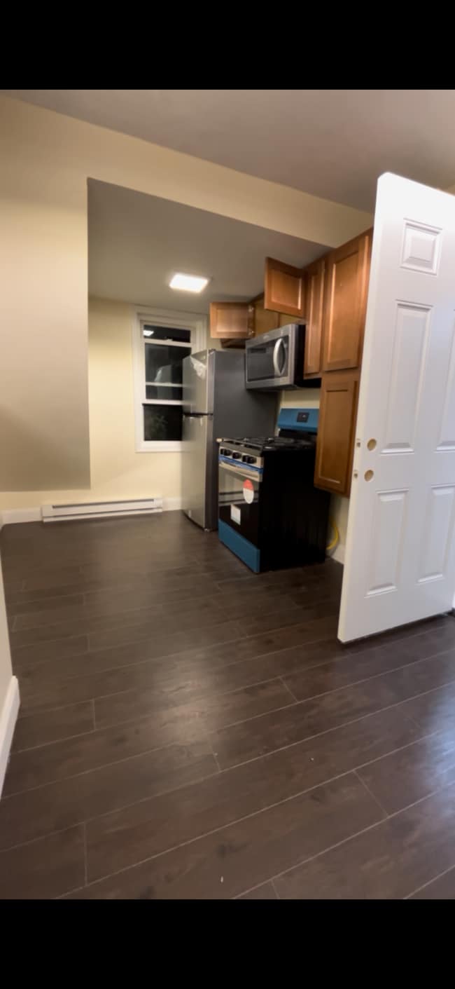 Photo - 1829 Van Vranken Ave Unit 1829 3rd floor