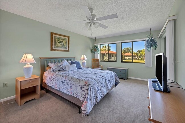 5205 Lake Village Dr Unit 16