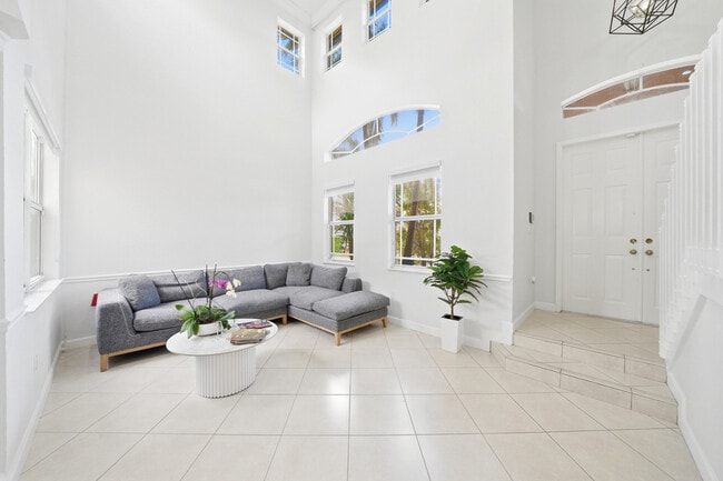 Photo - 16372 SW 62nd Ter