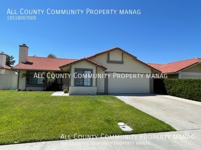Photo - 31176 Lahontan St House
