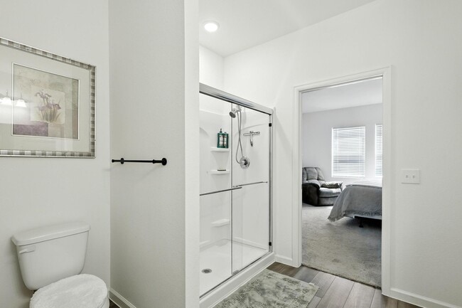 Photo - 5830 Capri Frst Dr