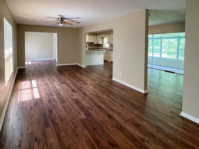 Photo - Pet Friendly 3BR/2BA NW Gainesville Home - Available mid-July!