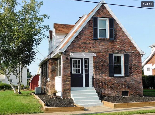 Photo - 125 Avenue A House