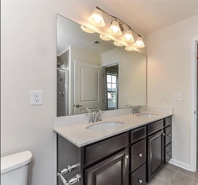 Photo - Beautiful 4BR Home w/ Garage Parking in Charlotte!