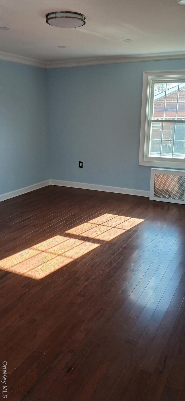 Photo - 121-69 133rd St