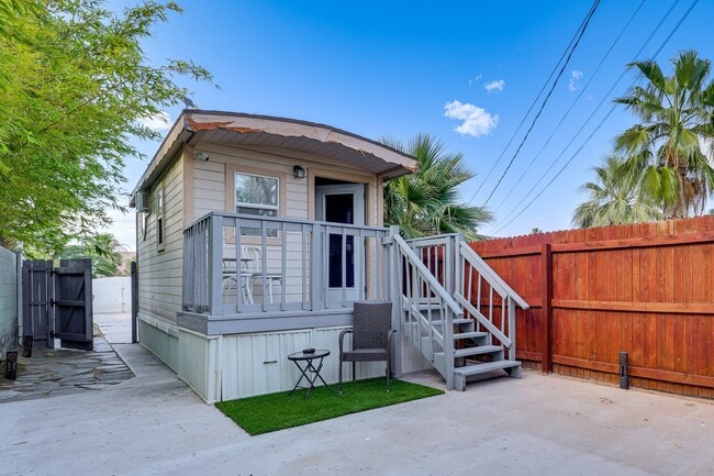 2205 Gabriel Dr Unit D