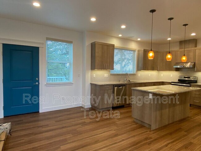 Photo - 929 Nevada St Townhome