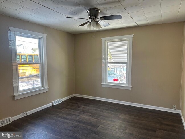 Photo - 1012 North St