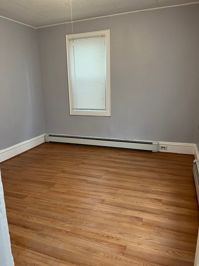 108 Capital St Unit 1