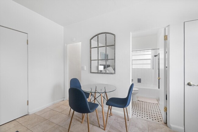 Photo - 172 N County Rd Unit 5