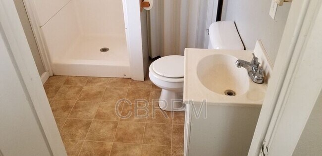 Photo - 2422 22nd Pl