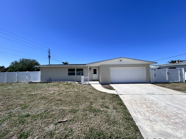 Building Photo - 1575 Mercury St Rental