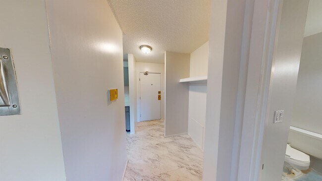 Photo - 9515-9100 100 Ave. Unit 304